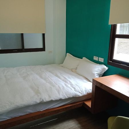 Phoenix Hostel Hualien Buitenkant foto